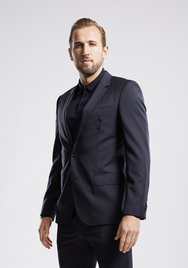 伦敦男模队来了穆帅领衔热刺众将帅气西装照