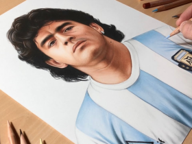 大神球迷手绘画像缅怀马拉多纳离世,愿天堂也有足球