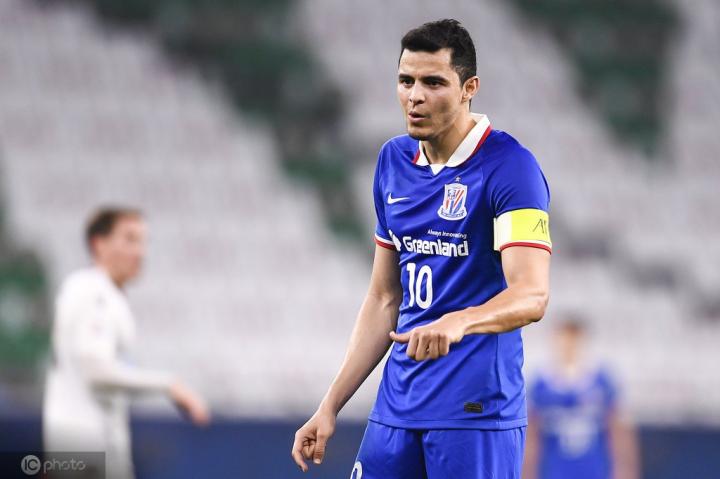 沪媒:梅开二度体现莫雷诺在申花作用,他的伤势问题不大