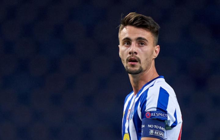 葡媒:阿森纳关注波尔图中场法比奥-维埃拉,解约金3000万欧