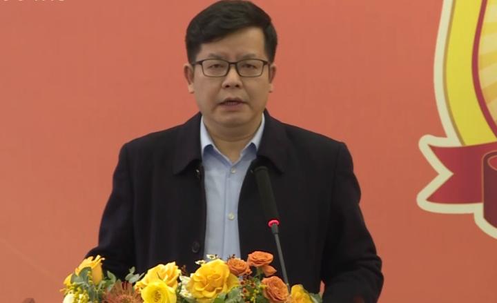 俱乐部董事长田旭东也发表了讲话.