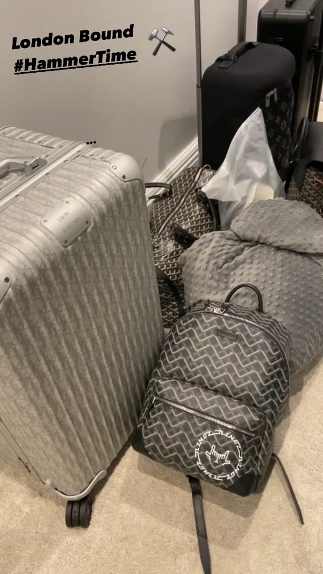 顾牧和林向晚小说_林之校顾魏是真实故事_顾魏和林之校的第一次