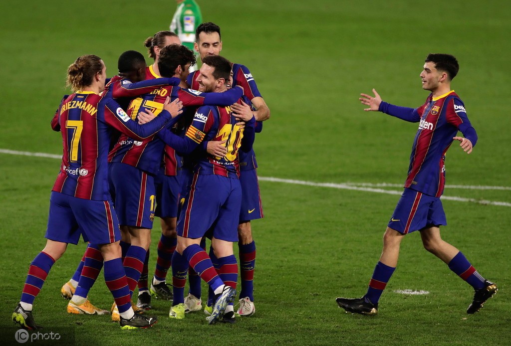 巴萨豪取各项赛事客场九连胜,为2015年4月以来首次