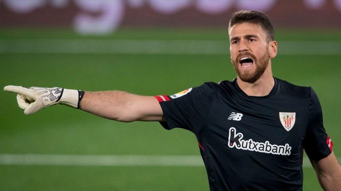 据tf的消息,曼城在关注毕尔巴鄂竞技门将西蒙.