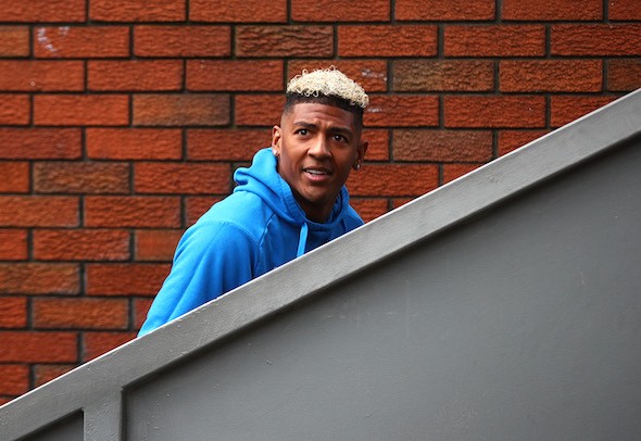 英媒:开启谈判,范安霍尔特可能加盟欧冠球队