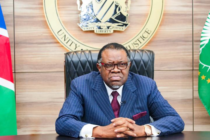 纳米比亚总统:我们红军球迷成了孤儿,因为我们的球队快死了