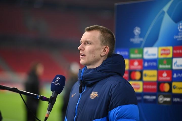 天空体育:克洛斯特曼可能因伤休战,他本可以代替鸡哥踢后卫