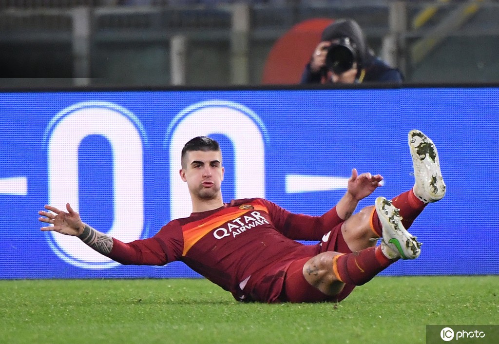 詹卢卡-曼奇尼:和上赛季相比,如今我是更优秀的后卫