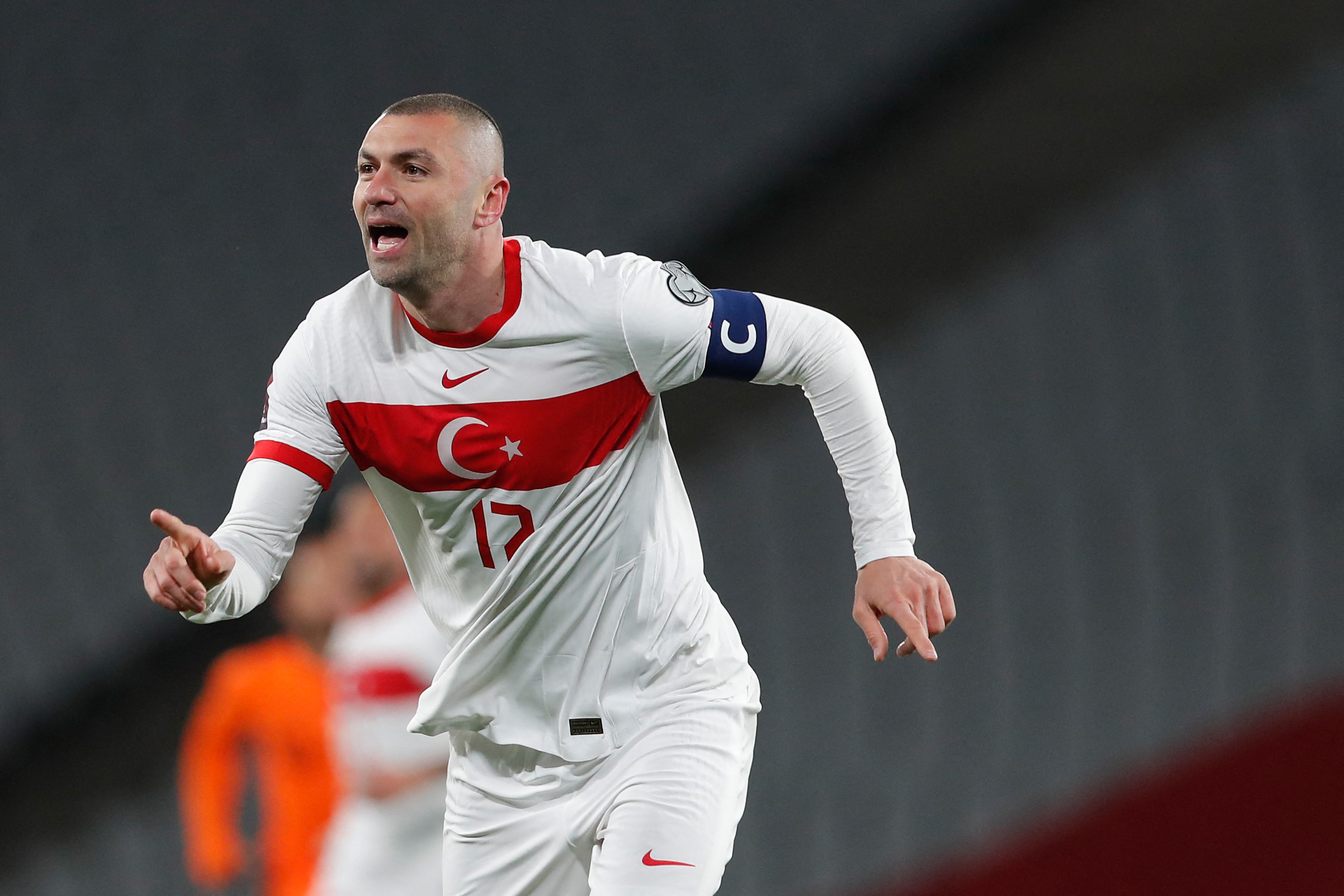 克星伊尔马兹连续3次面对荷兰均有进球