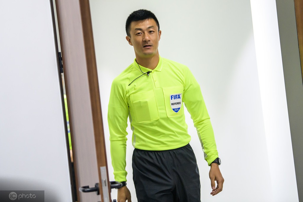 中国男裁判再登世界舞台外媒傅明出任东京奥运会var裁判