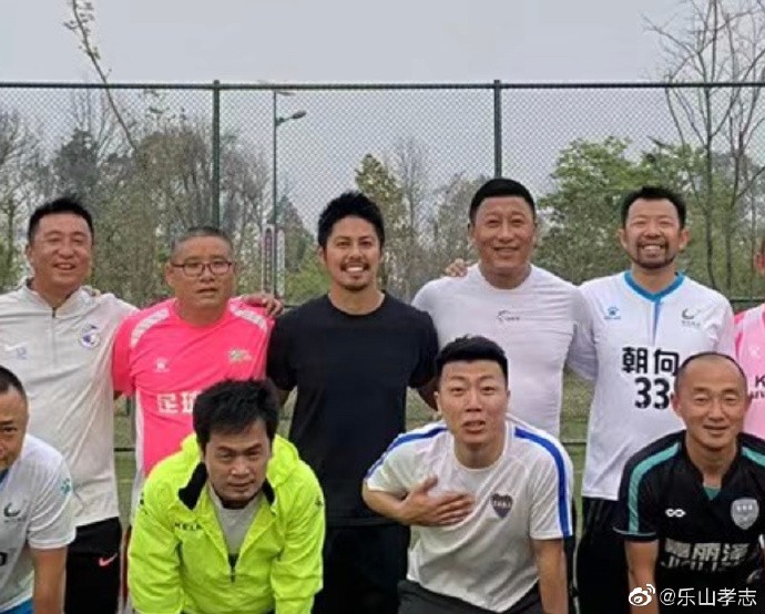 深足前球员乐山孝志悼念张恩华太突然了上个月还一起踢球