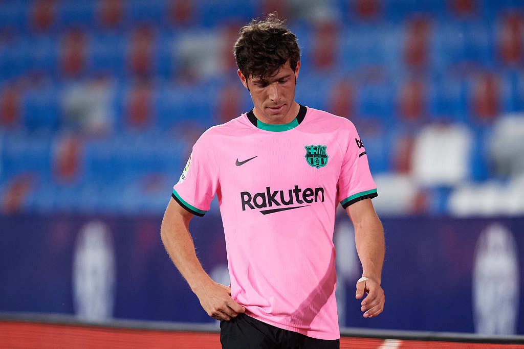 巴萨官方罗贝托右大腿肌肉不适将接受检查