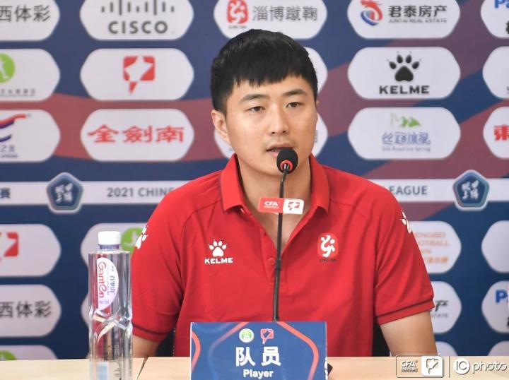 淄博投资人何世华:虽然前面比赛成绩不理想,但球员心很齐