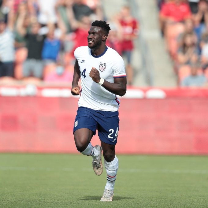 攻破哥斯达黎加球门,迪克取得美国队处子球