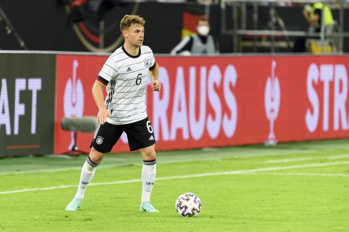 基米希:我不会说看看能否小组出线,我的野心就是欧洲杯冠军