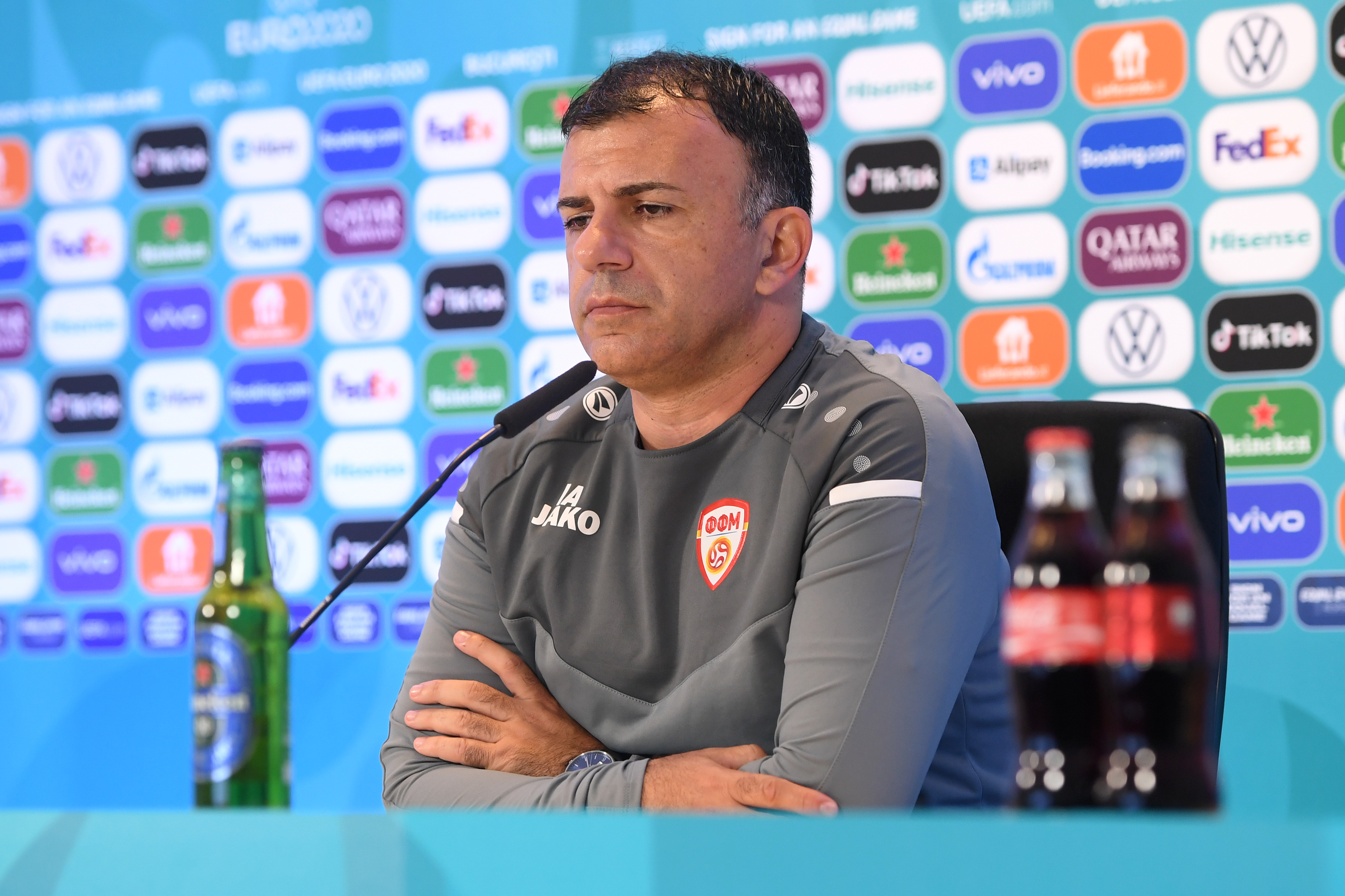 国家队的欧洲杯首秀中1-3不敌奥地利,赛后他们的主帅安格洛夫斯基表示