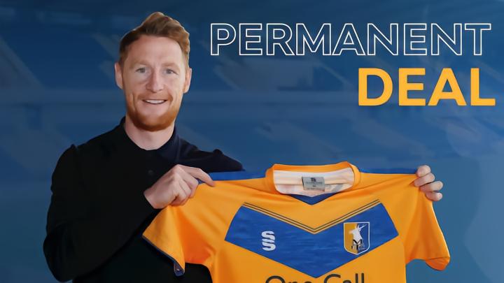 官方:曼斯菲尔德签下爱尔兰前国脚奎因