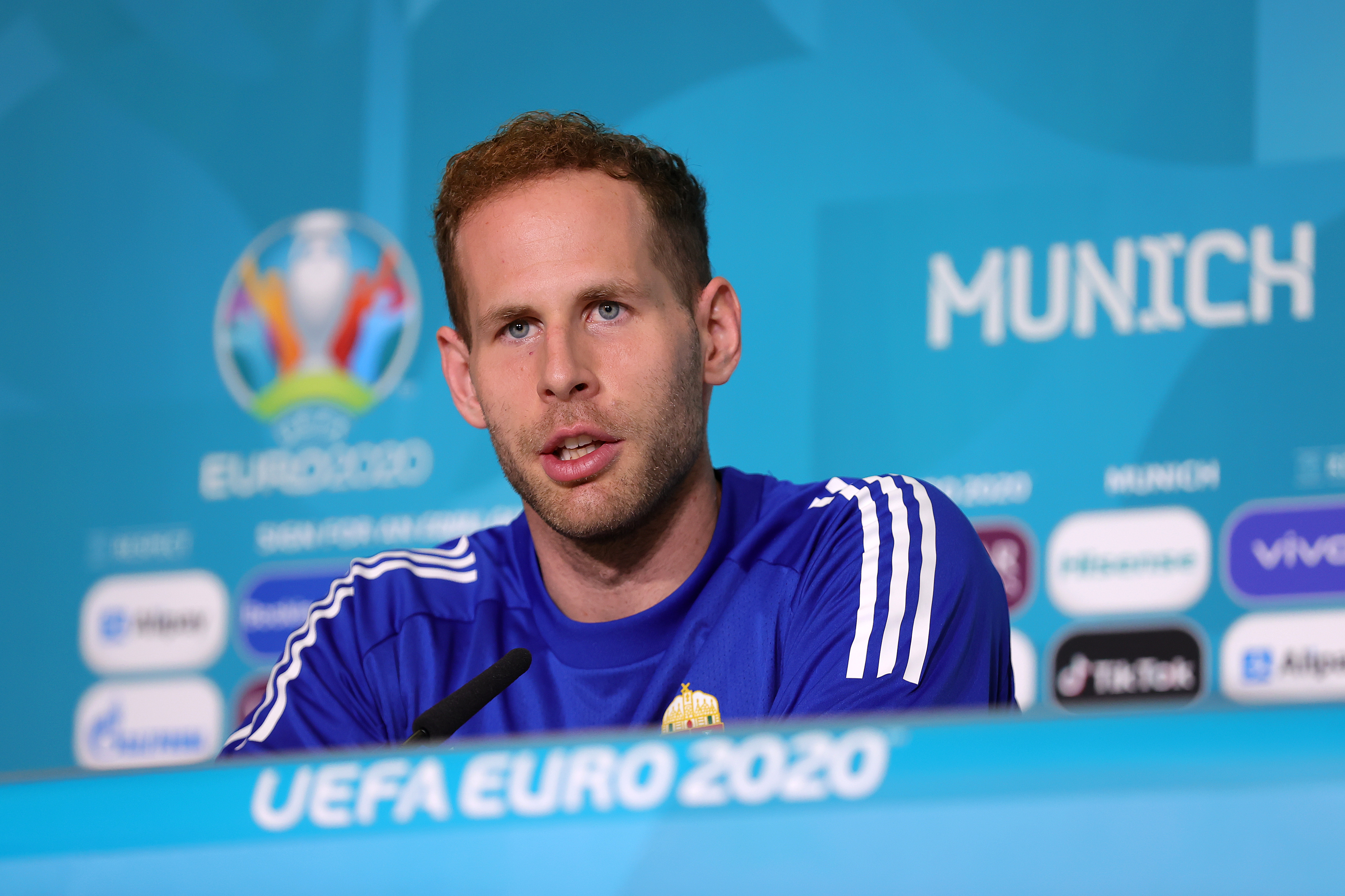 古拉西奇没人可以和诺伊尔相比但表现能在某场比赛超过他