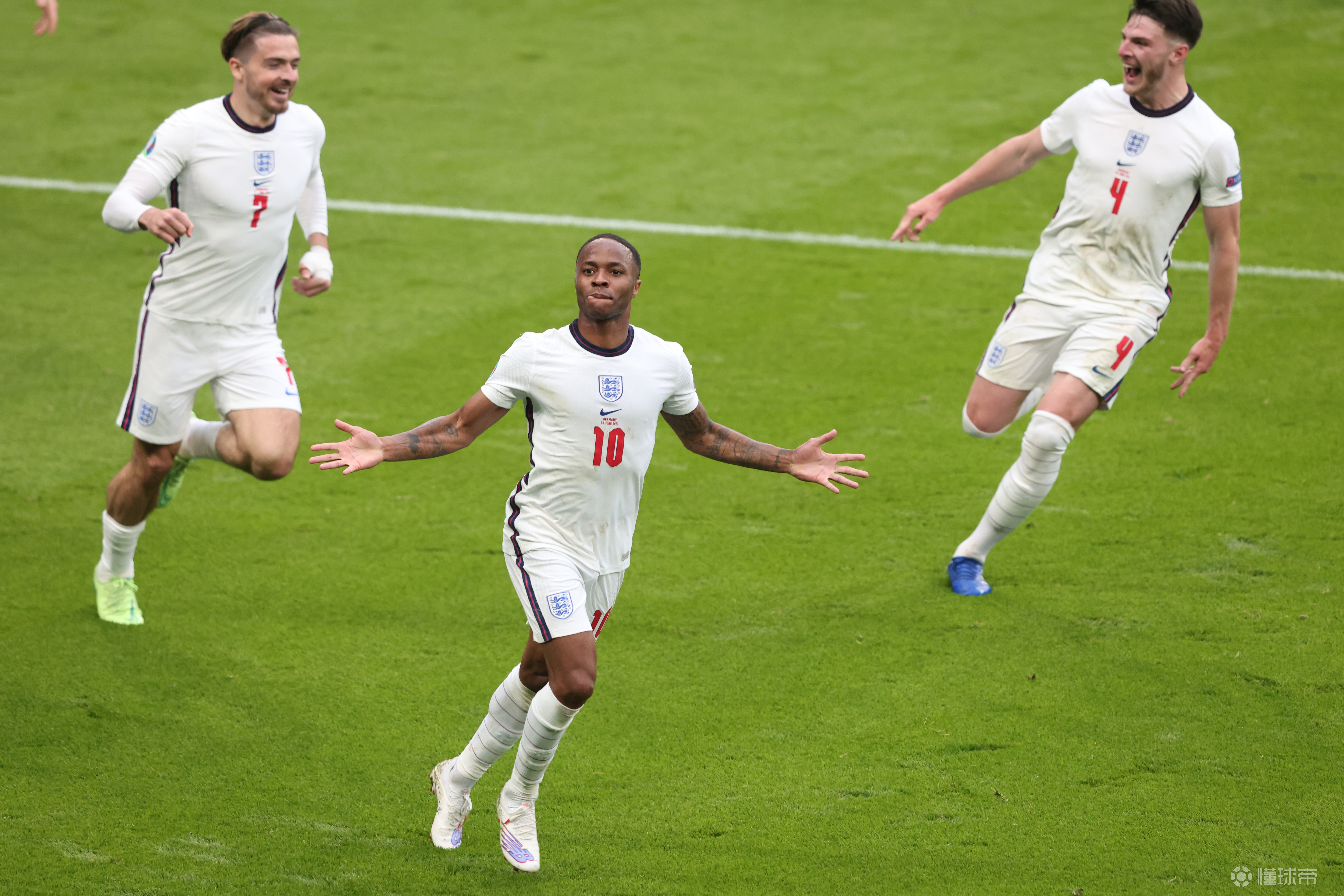 英格兰第2次大赛前4场不失球第一次是夺冠的1966年世界杯