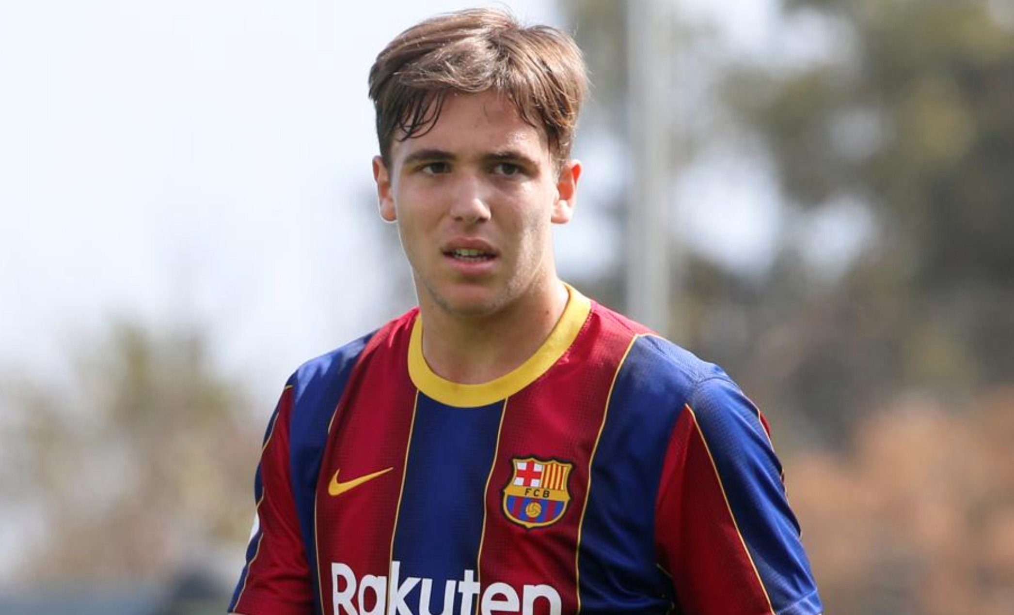 每体:冈萨雷斯摆脱胃病回归巴萨训练,昨日比赛球员则休息