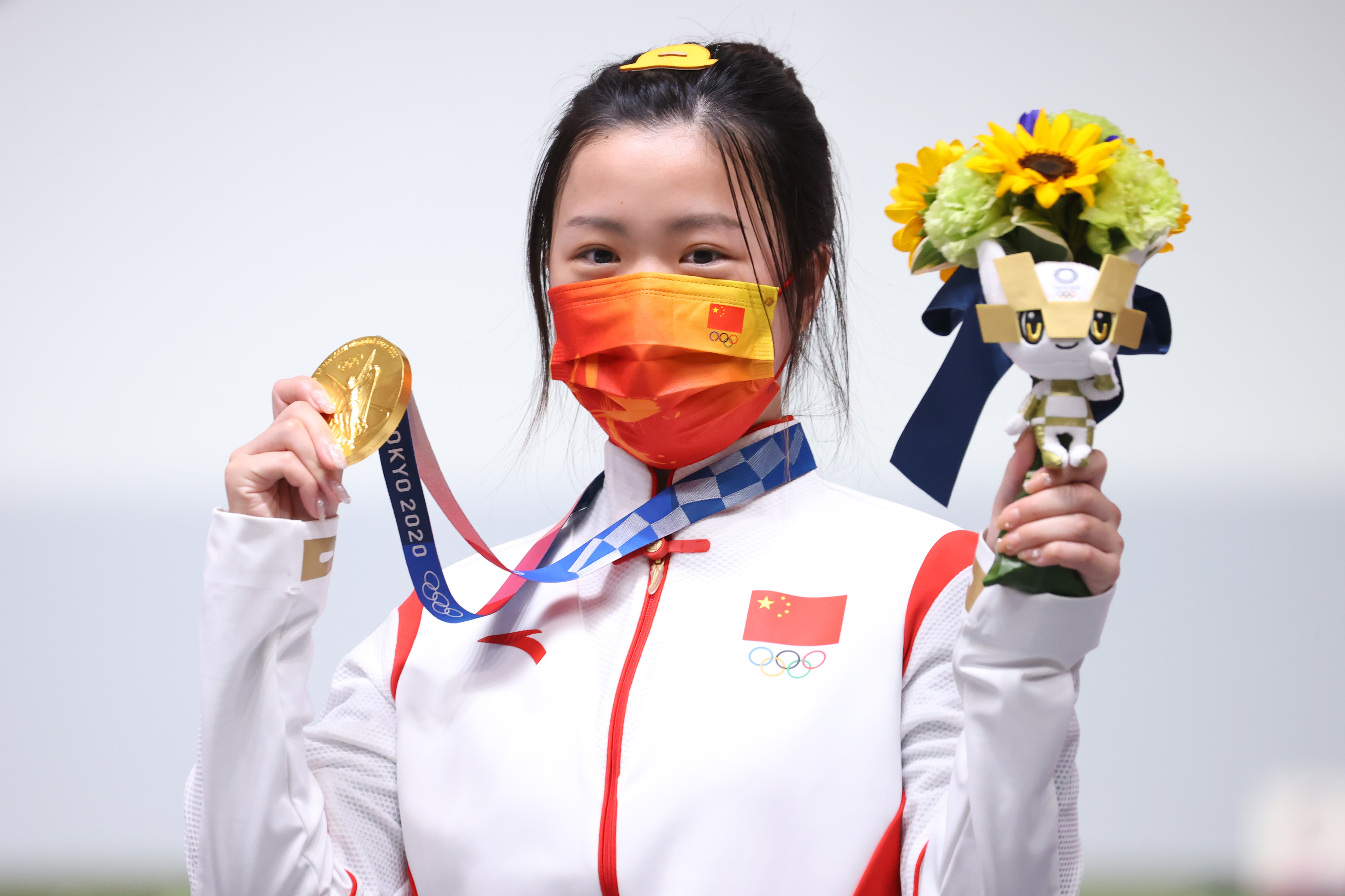 中国奥运会杨倩图片