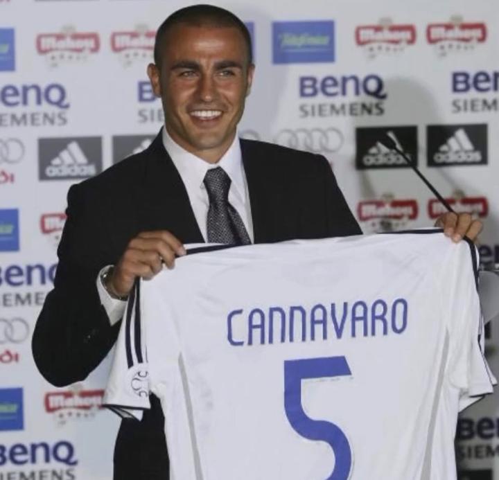 卡纳瓦罗纪念亮相皇马十五周年:那是特殊的一天