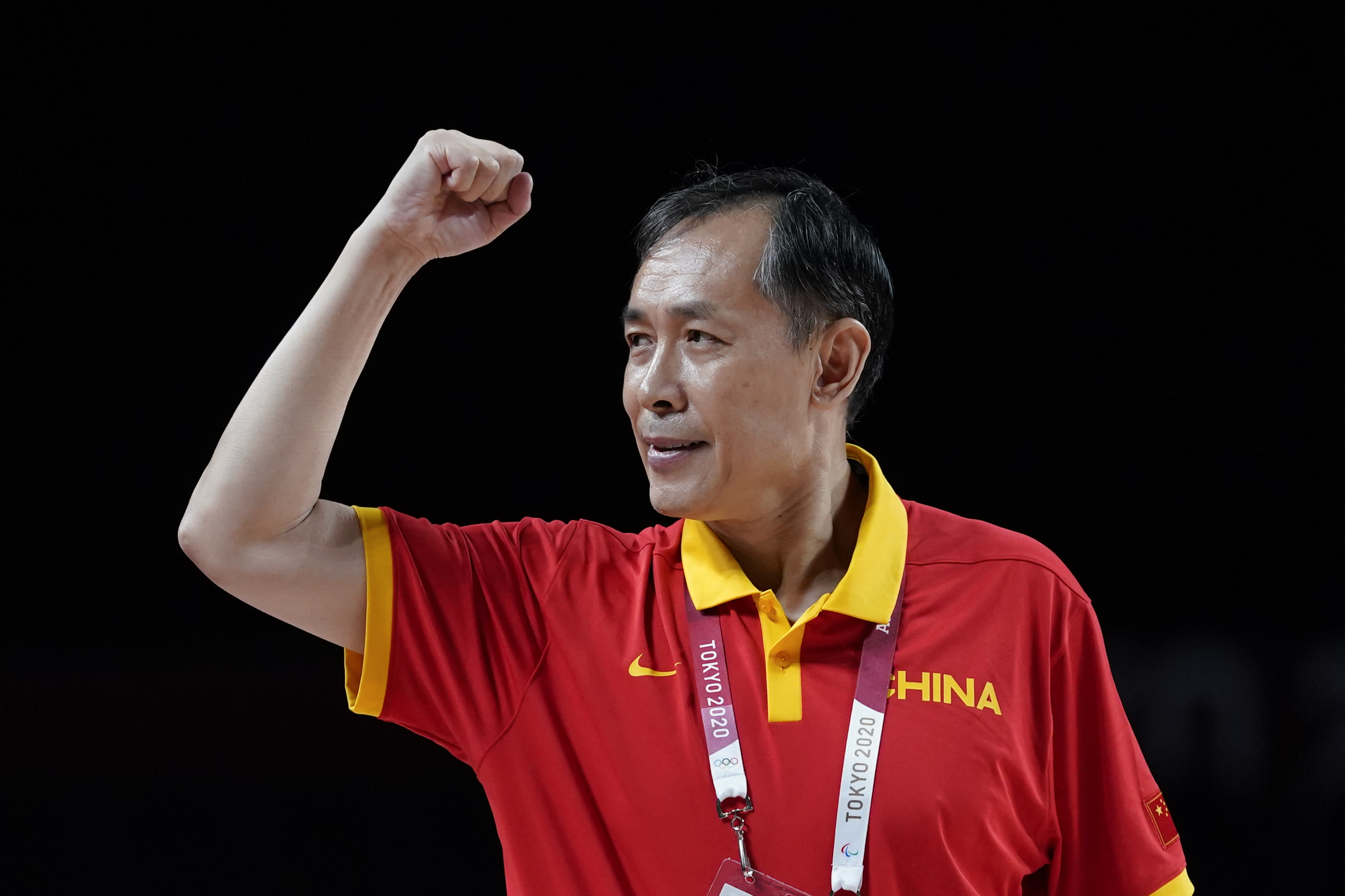 许利民队员们打出了中国女篮精神以及年轻队伍的朝气