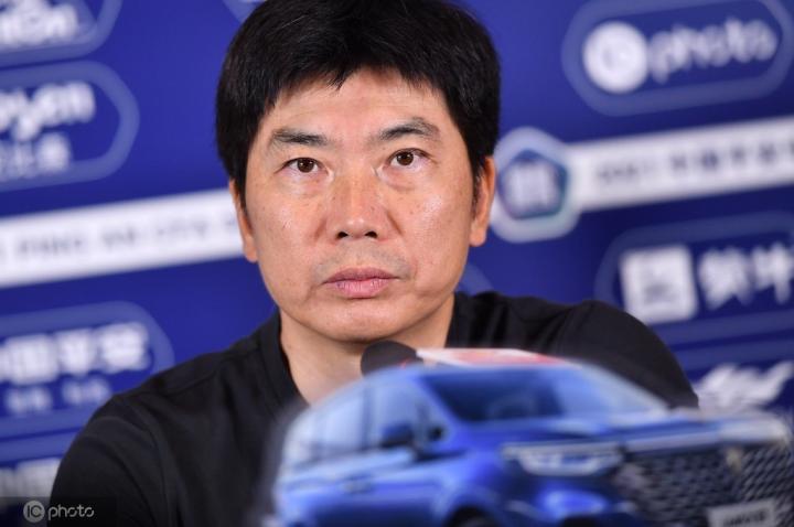 陈洋:比赛中可以看到球队的进步,我为球员们感到高兴