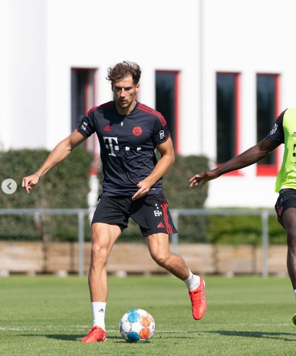 格雷茨卡晒训练照为新赛季做好了准备