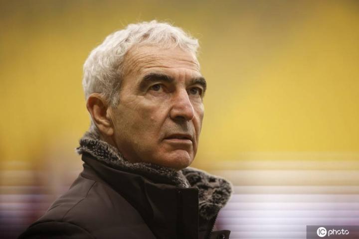 多梅内克:球迷要感谢巴黎,让我们看到三个世界最佳同队