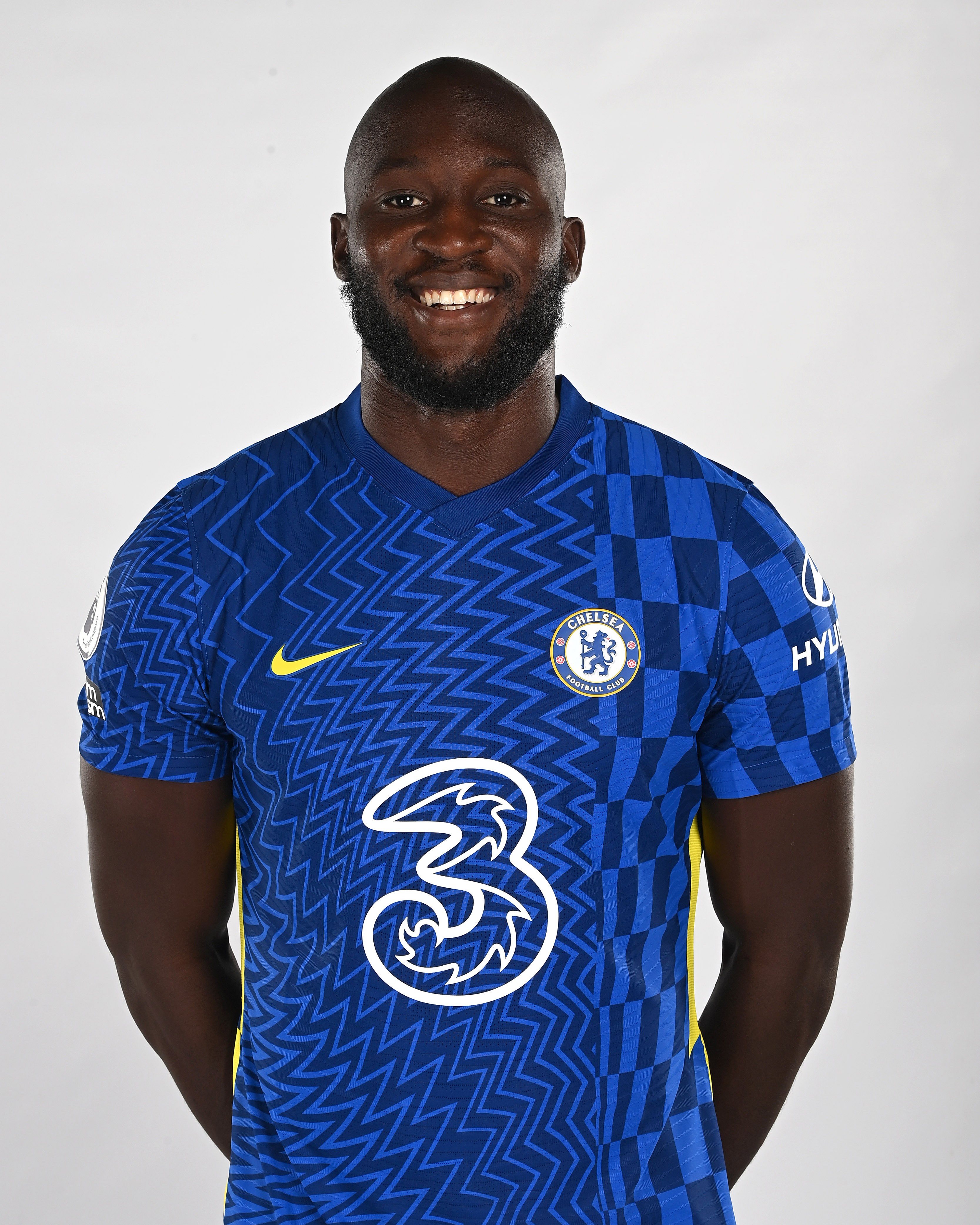 切尔西官方晒卢卡库身穿蓝军球衣照片:发点你们爱看的_pp视频体育频道