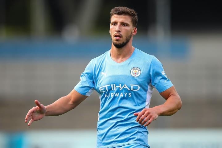 镜报:与曼城续约后,鲁本-迪亚斯的周薪将达到16万英镑