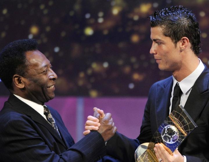 c罗回归曼联,贝利:没什么比征服世界后归家更好的感觉了