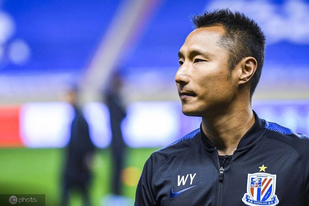 记者:申花下个阶段会多用年轻人;王赟担任一线队助教