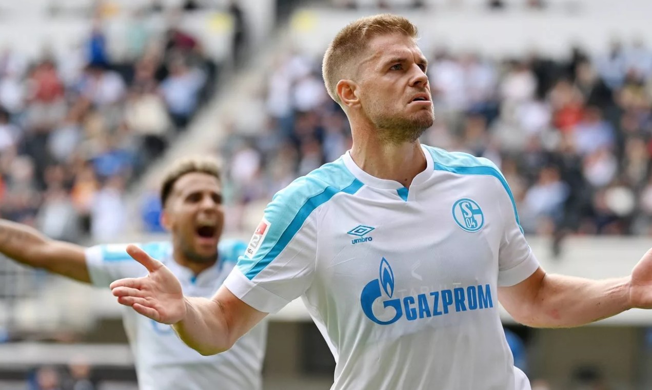 沙尔克名宿托恩德国队缺少高中锋可以考虑特罗德