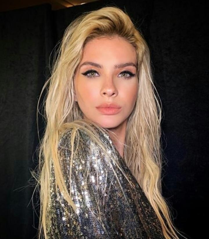 更离奇的剧情是,伊卡尔迪涉嫌出轨的对象是阿根廷女演员玛丽亚