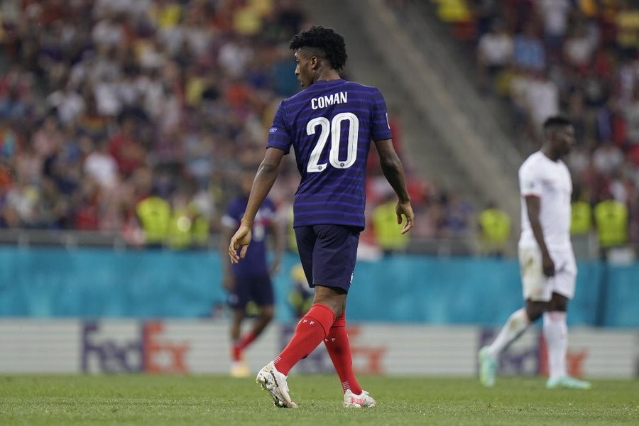 2016年5月来首次金斯利科曼在法国队比赛送出助攻