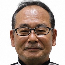 内山笃