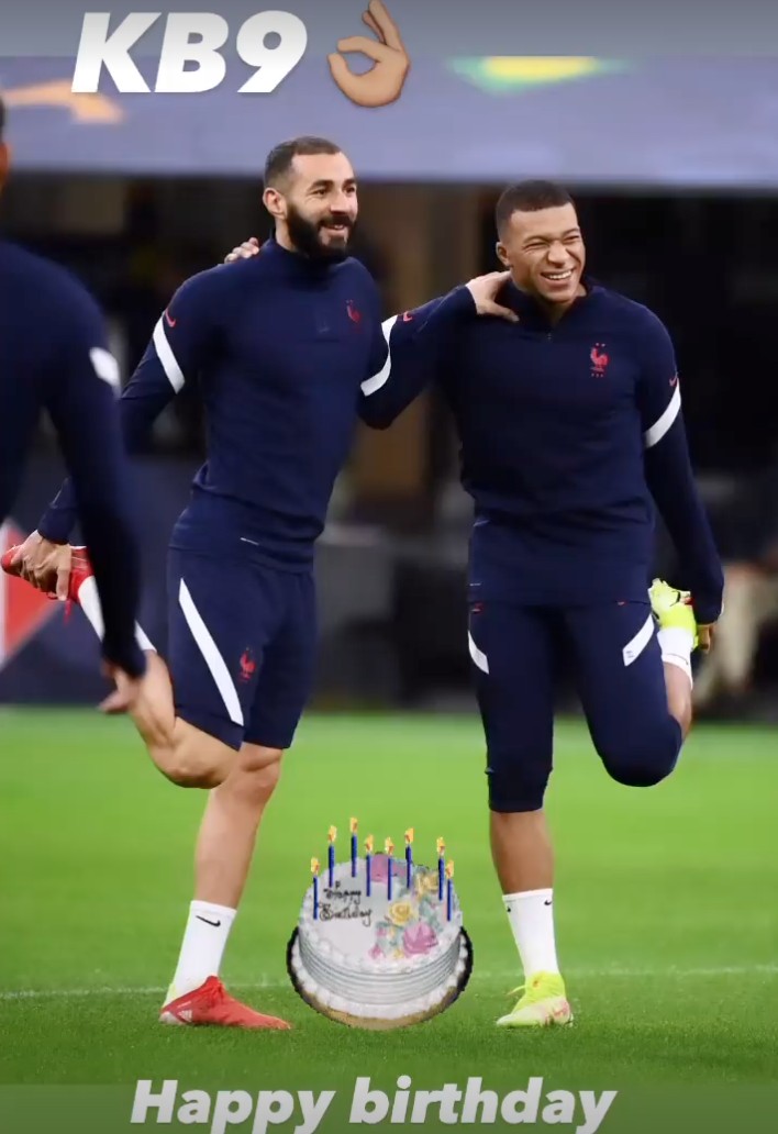 姆巴佩晒合照为本泽马祝福生日快乐kb9
