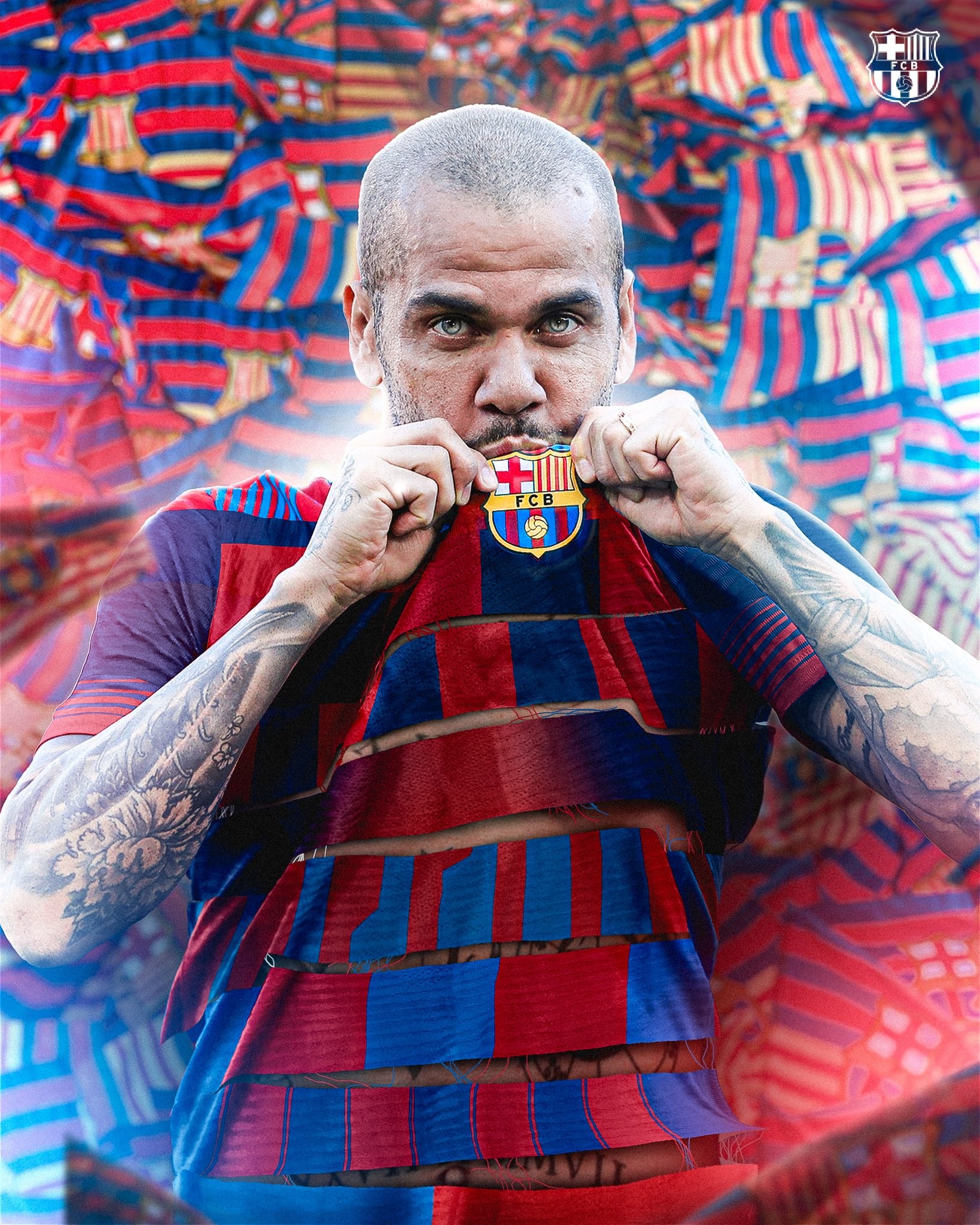 巴萨官方晒阿尔维斯亲吻队徽照片他回来了