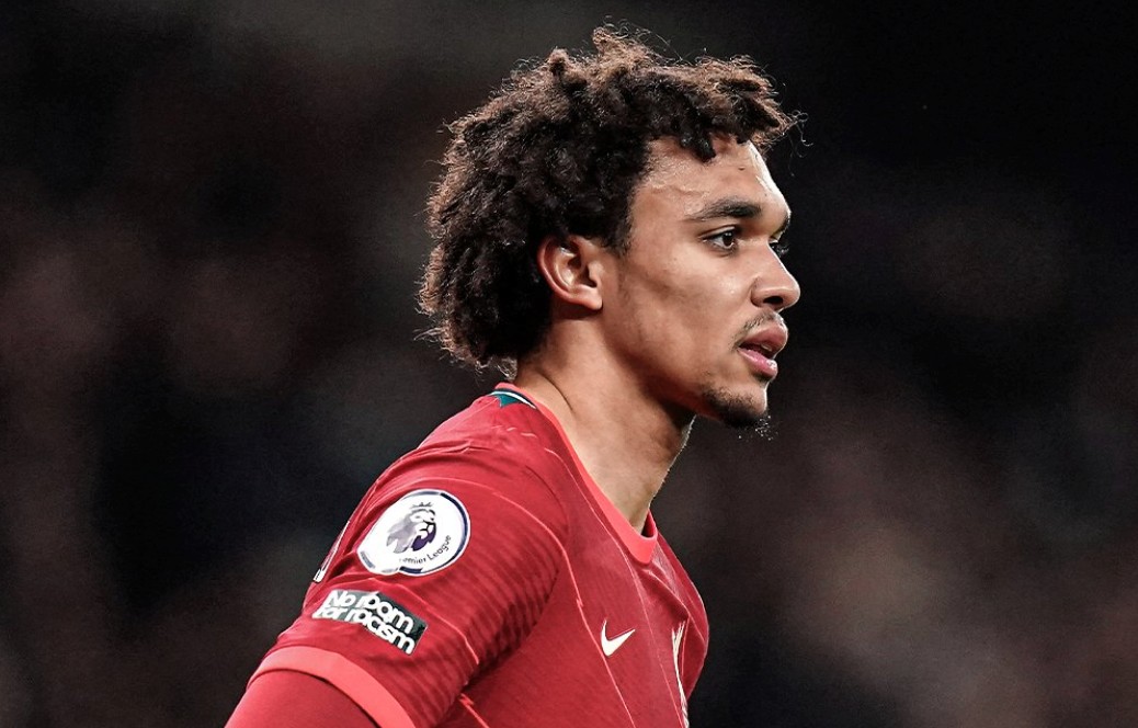 阿诺德16次助攻创个人单赛季新高同时追平杰拉德的纪录