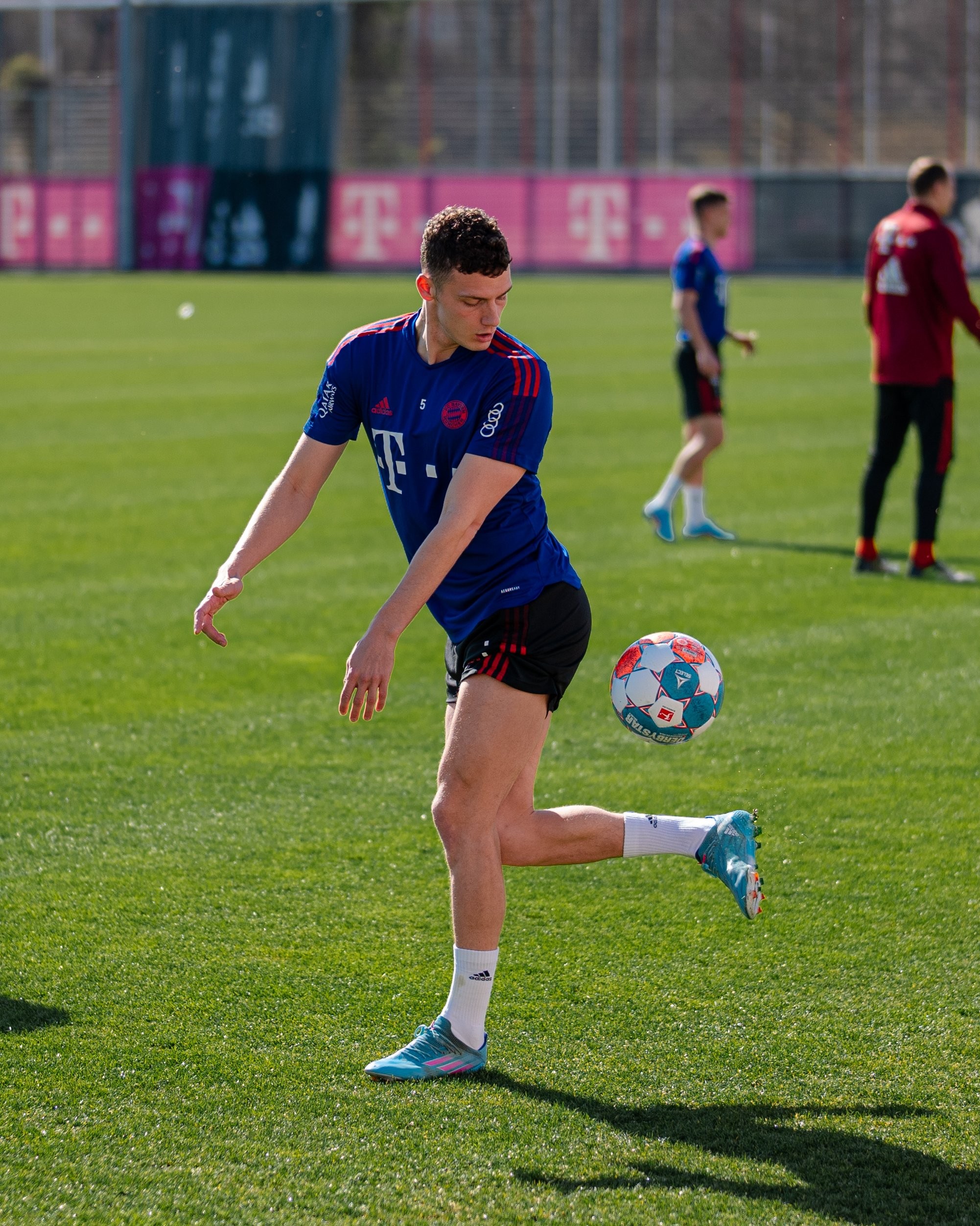 即将复出拜仁官方帕瓦尔已恢复合练