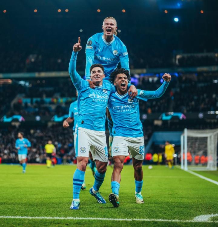 比赛日前瞻强强对话好戏连台曼城大战热刺能否迫近榜首