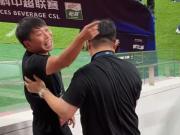 中超赛场外风波：九秒视频引发的赛风赛纪反思
