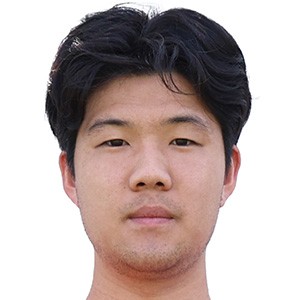 薛天翼