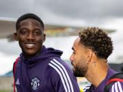 那不勒斯冬窗瞄准曼联梅努租借协议或含强制买断条款