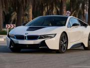 马拉多纳宝马i8天价拍卖