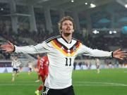 日耳曼战车轻取卢森堡 沃尔特马德梅开二度