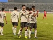  张伯霖进球摇篮舞庆祝家中添新丁