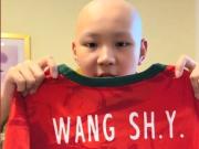  王上源深情互动牵动足球内外心弦